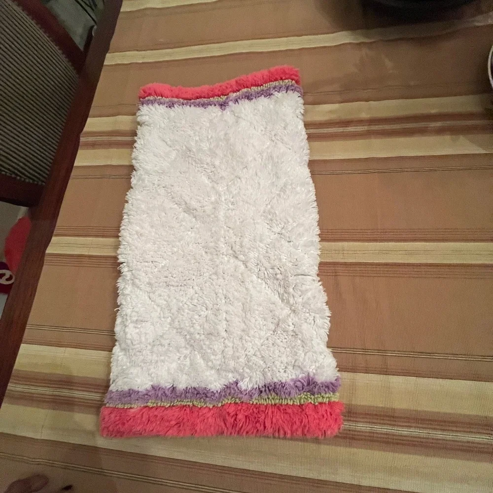 Vintage Bath rug size 30 by 21 inches/ Firm Price